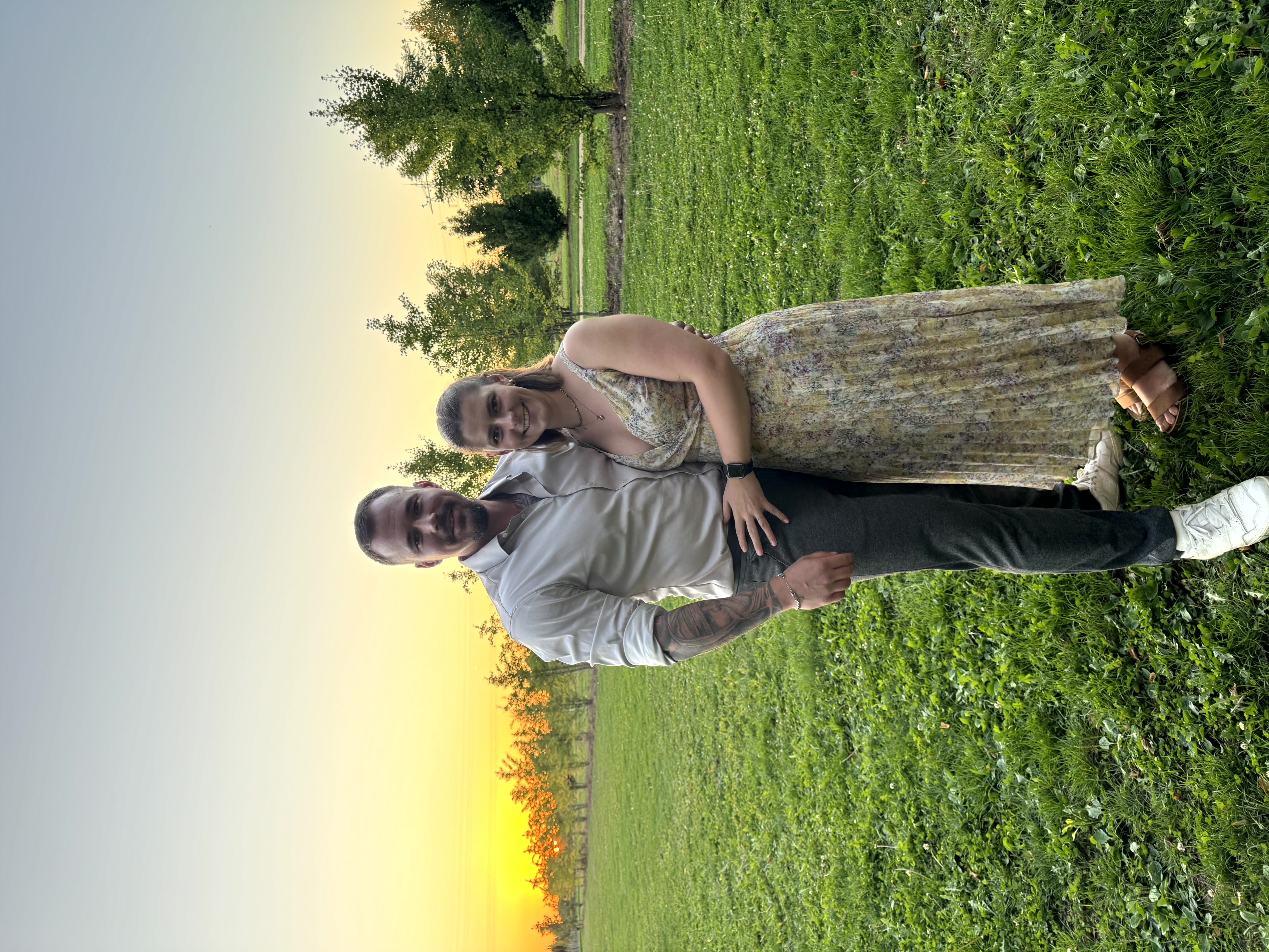 Sonnenuntergang auf dem Feld